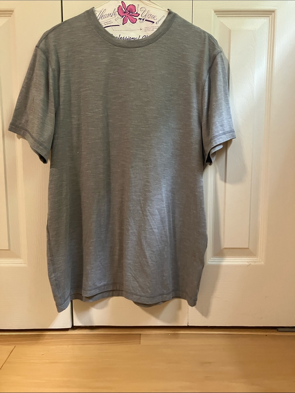 J. Crew Short Sleeve Crew Neck T-Shirt — Light Gray